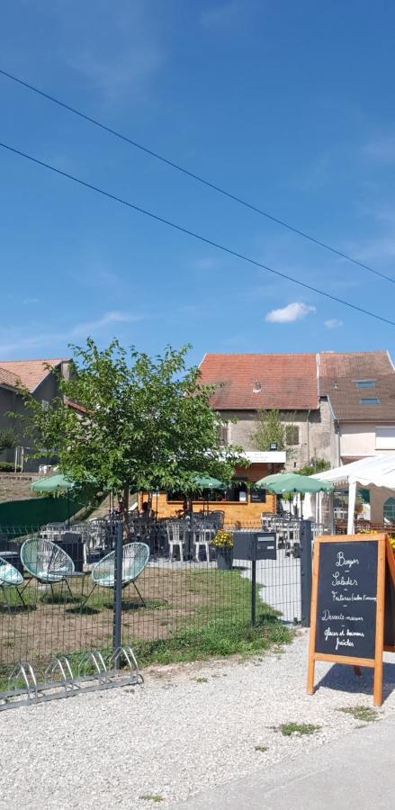 Duplex Dans La Vallee Besançon Dış mekan fotoğraf